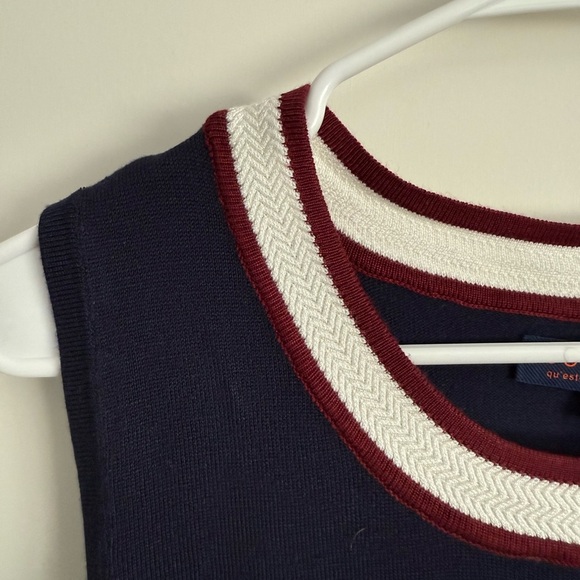 Navy Sleeveless Sweater with Red and White Trim - Picture 2 of 5